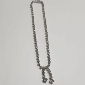 Vintage Elegant Silver Tone Necklace